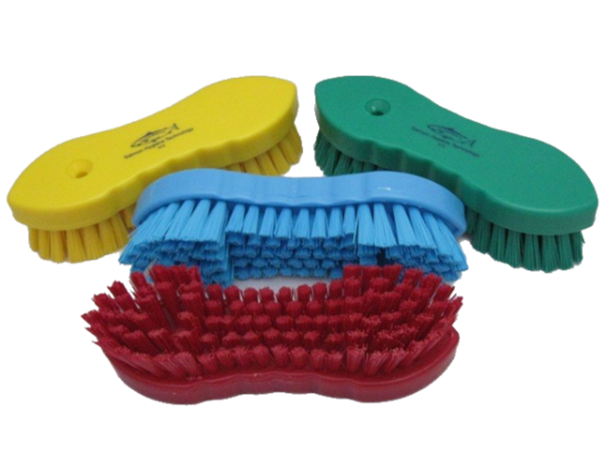 Winged Scrubbing Brush
